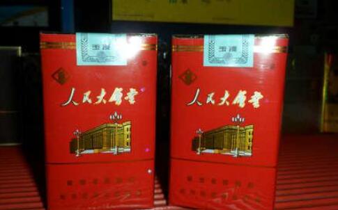 粉色盒子巧克力味外烟
